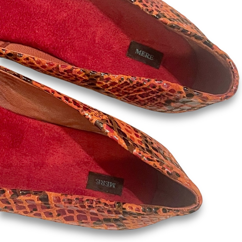 MERE Handcrafted Brocade Contrast Texture Snakeskin Pointed Toe Wood Heel Flats - Picture 11 of 16
